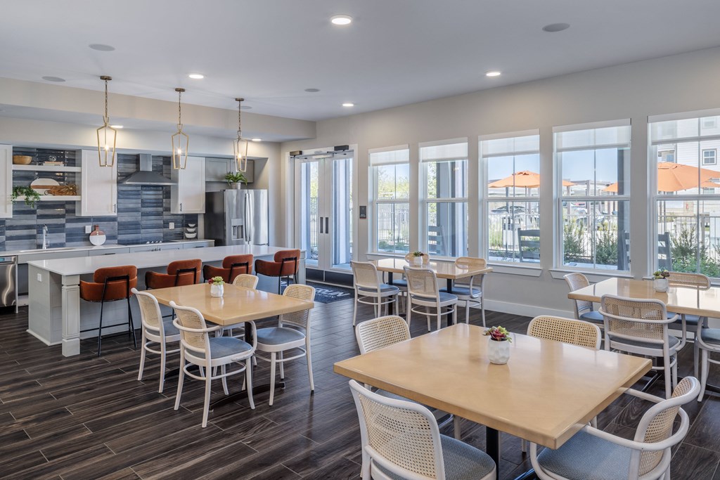 Amberlin At The Station 55+ Active Adult Apartments, 4615 The Station